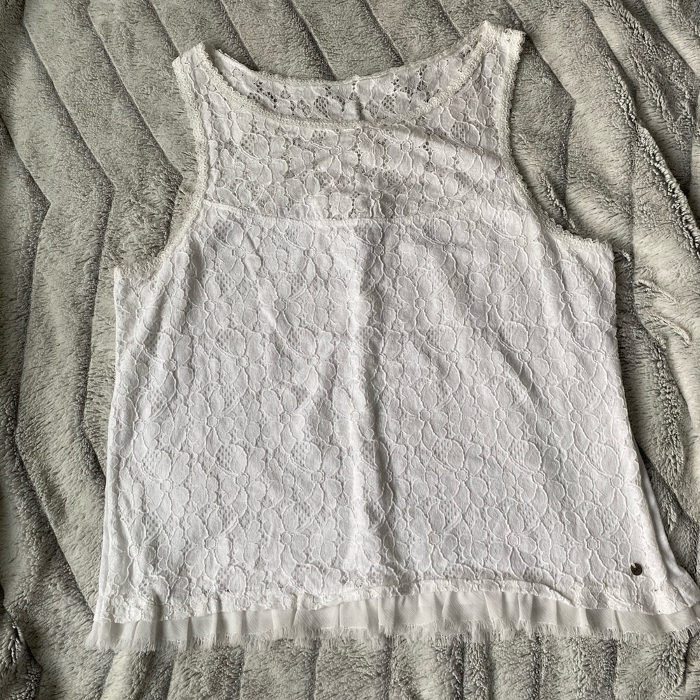 White lace tank